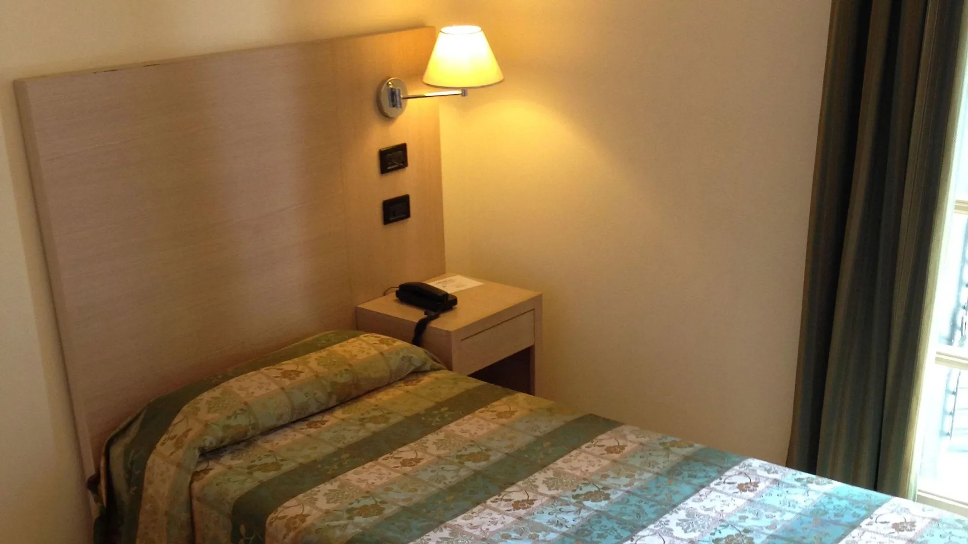 Hotel Borgo Verde Catania 3*,  Italy